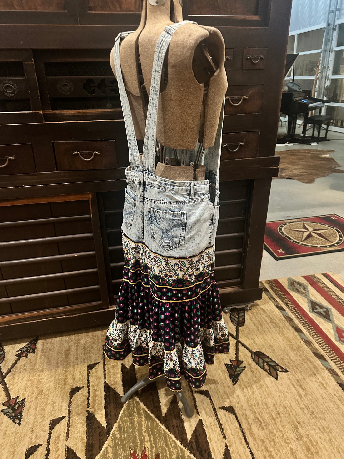 Overall dress